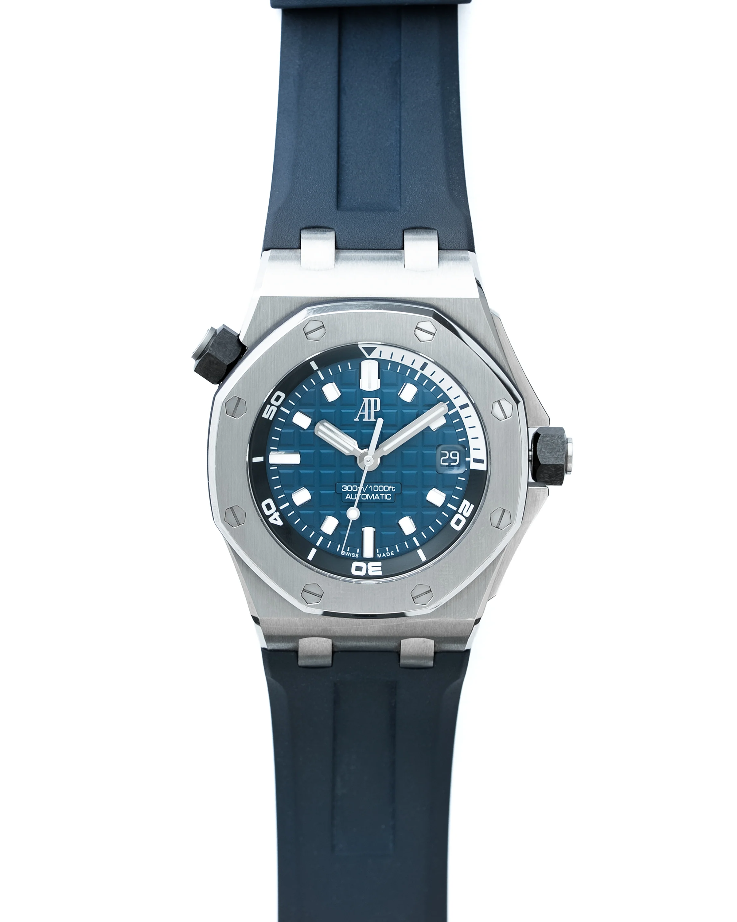 Audemars Piguet Royal Oak Offshore Diver - Image 2