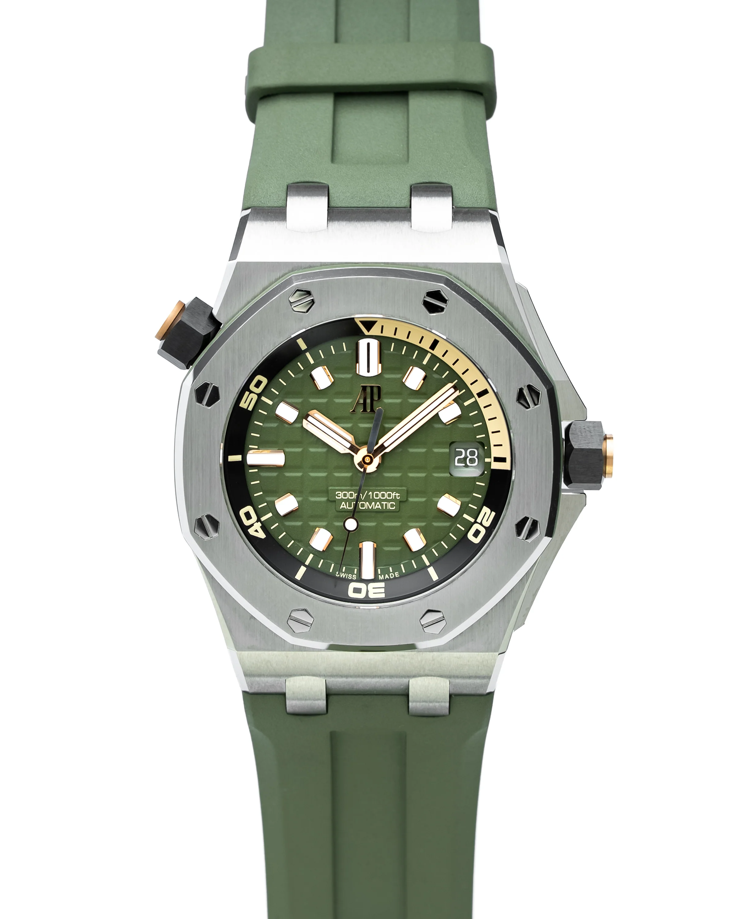 Audemars Piguet Royal Oak Offshore 15720ST.OO.A052CA.01 - Image 2