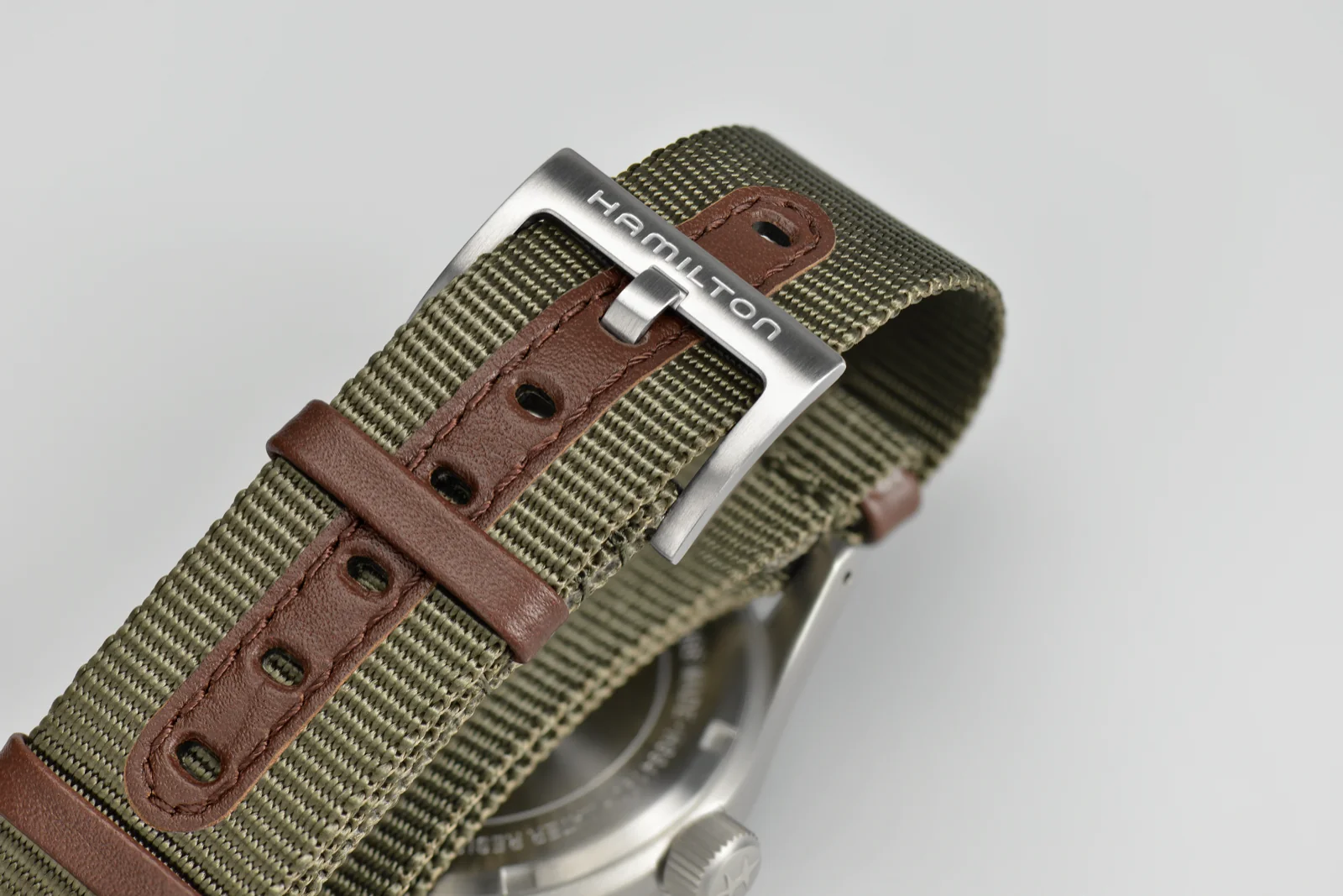 Hamilton Khaki Field Mechanical 38mm Black - Image 4