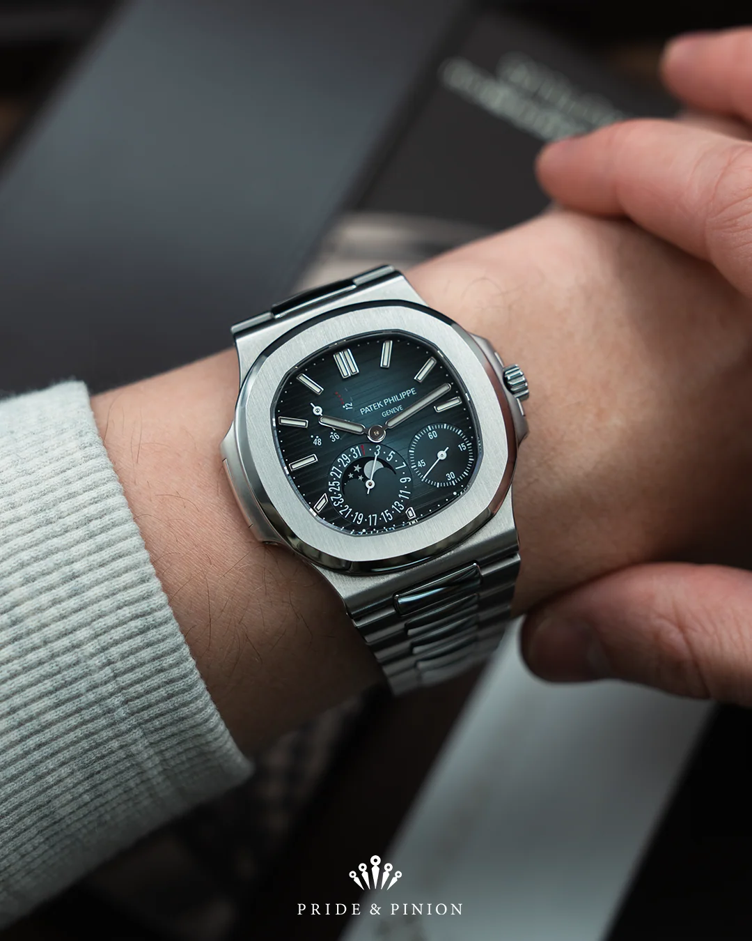 Patek Philippe Nautilus 5712/1A-001 - Image 5