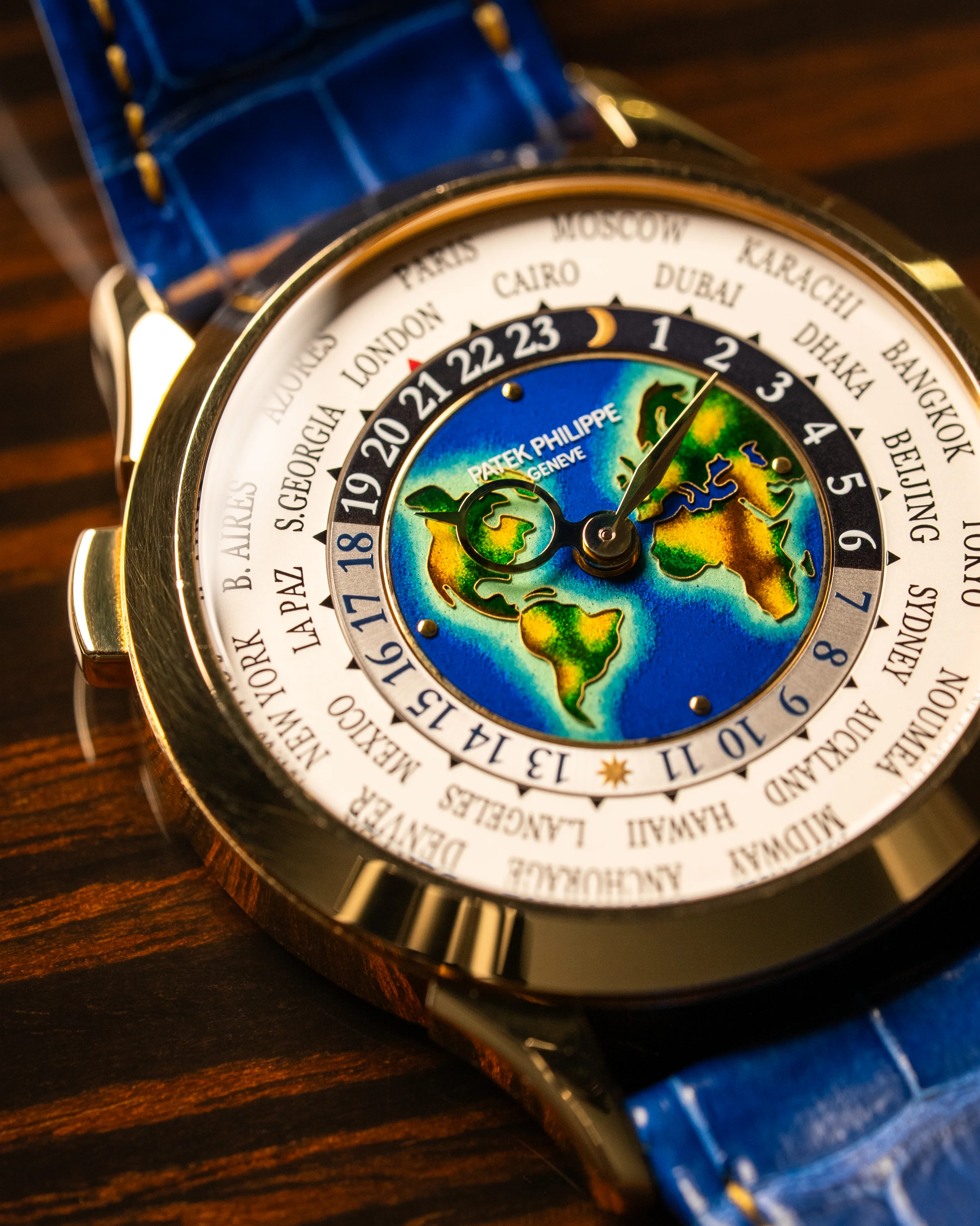Patek Philippe World Timer - Image 7