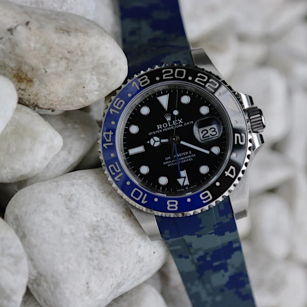 Tempomat- 20mm Curved Ended Blue Digi Camo Rubber Strap - Image 2