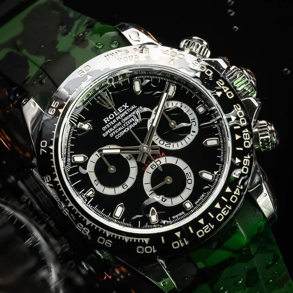 Tempomat- 20mm Curved Ended Green Camo Rubber Strap - Image 3