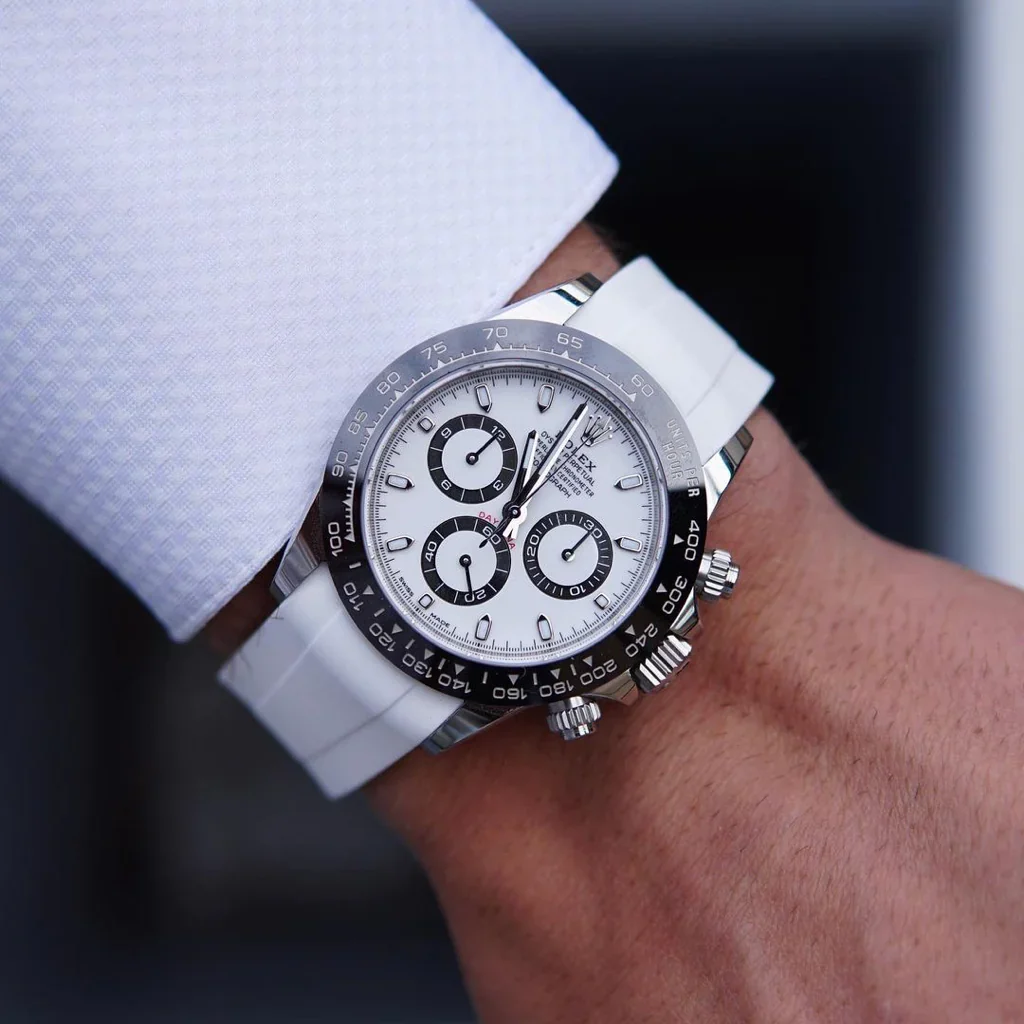 Tempomat- 20mm Curved Ended White Rubber Strap - Image 2