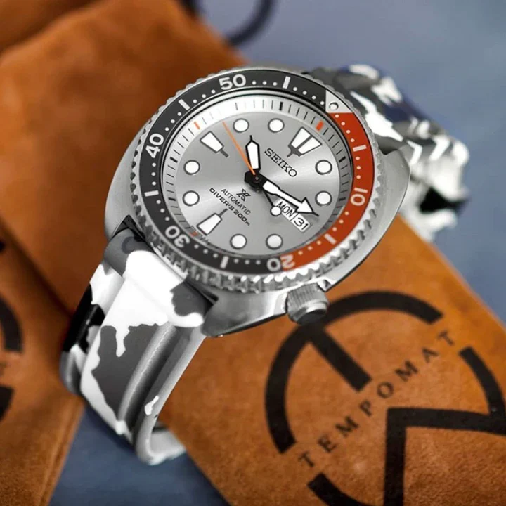 Tempomat - 22mm White Camo Rubber Strap - Image 2