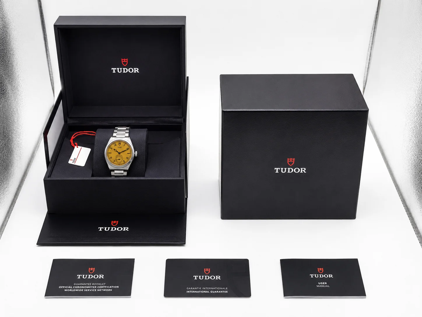 Tudor Monarch - Image 4